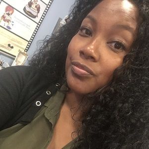 Meet your Posher, Marie